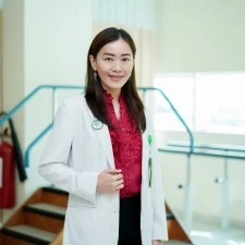 Vivi Sumarna,dr. Sp.KFR