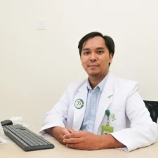 Tri Hapsoro Guno,dr.SpPD
