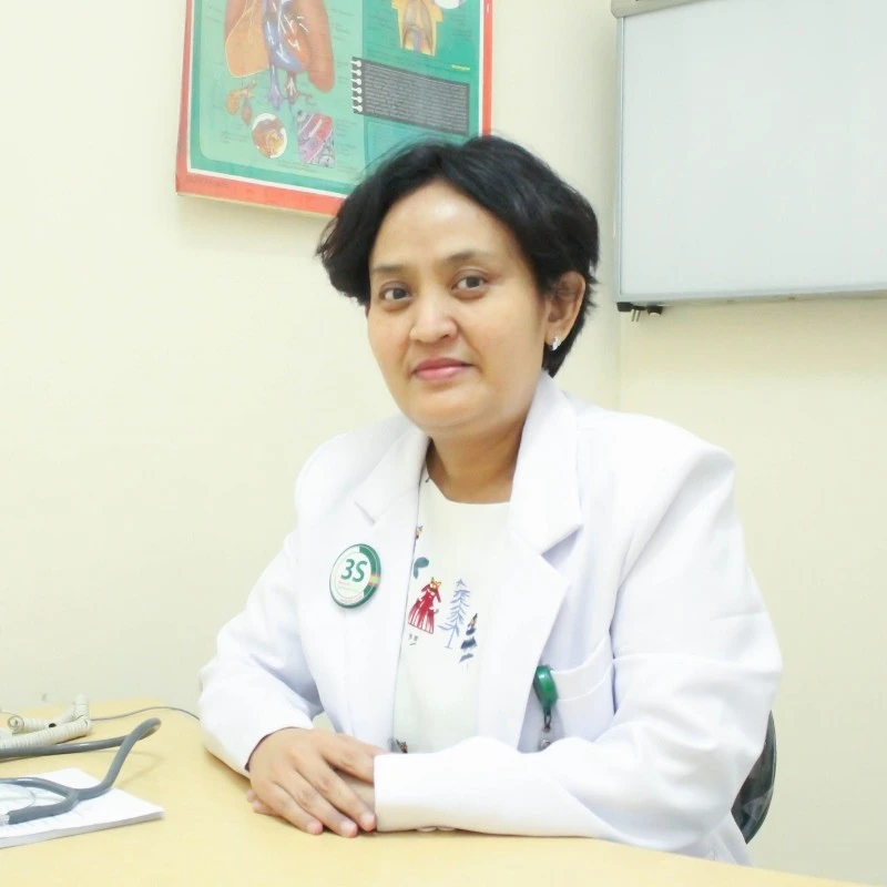 Putu Karsiani, dr., Sp.KFR